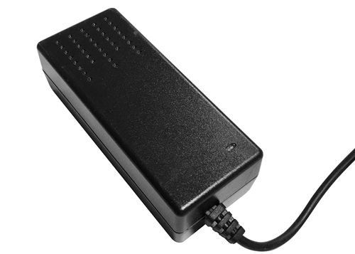 navegación GPS 45W Constant Voltage de los accesorios los 5m del accesorio de iluminación de 15V 3A
