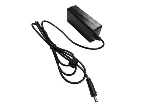 Enfriamiento natural de la corriente ALTERNA 230g de Constant Voltage del adaptador de 21V3A 100VAC DC