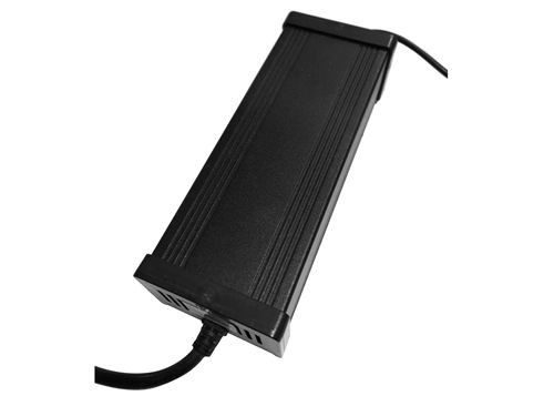 Corriente continua 105W de Constant Voltage Led Power de la fuente de corriente ALTERNA de 21V5A 850g